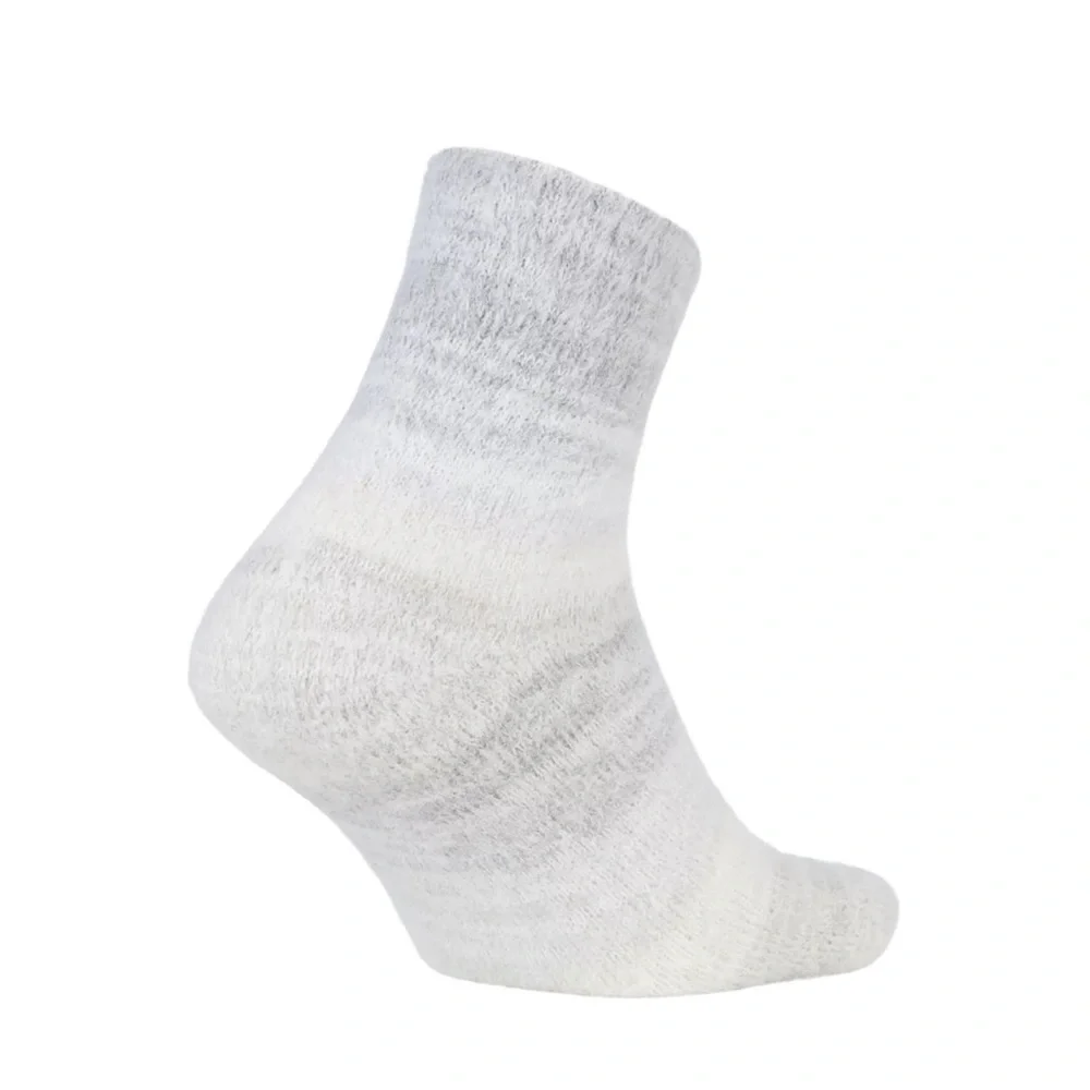 Northeast Outfitters Women’s Aloe Infused Cozy Cabin Socks - Mink Marl Crew